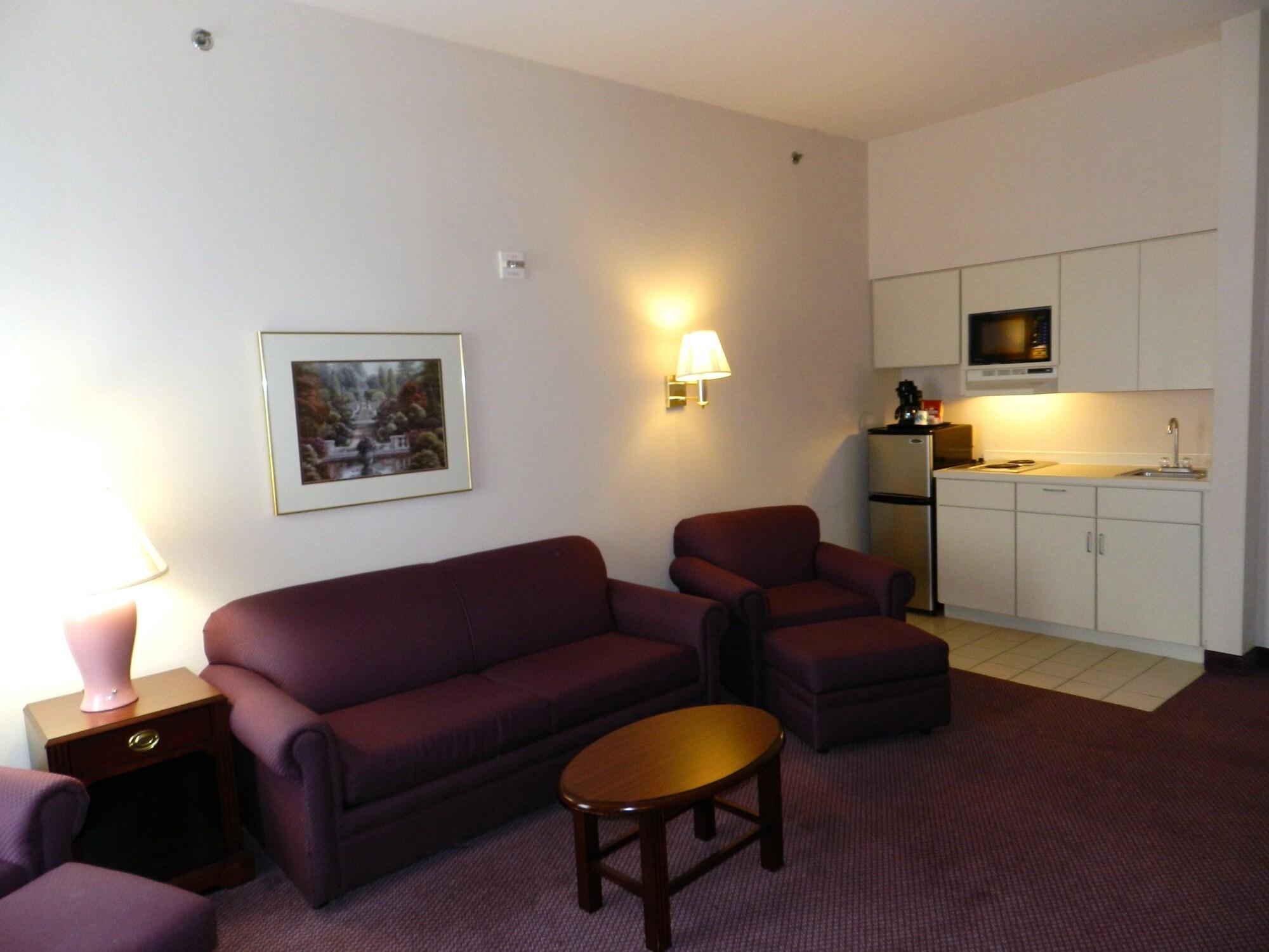 Spark By Hilton Amarillo East 3*