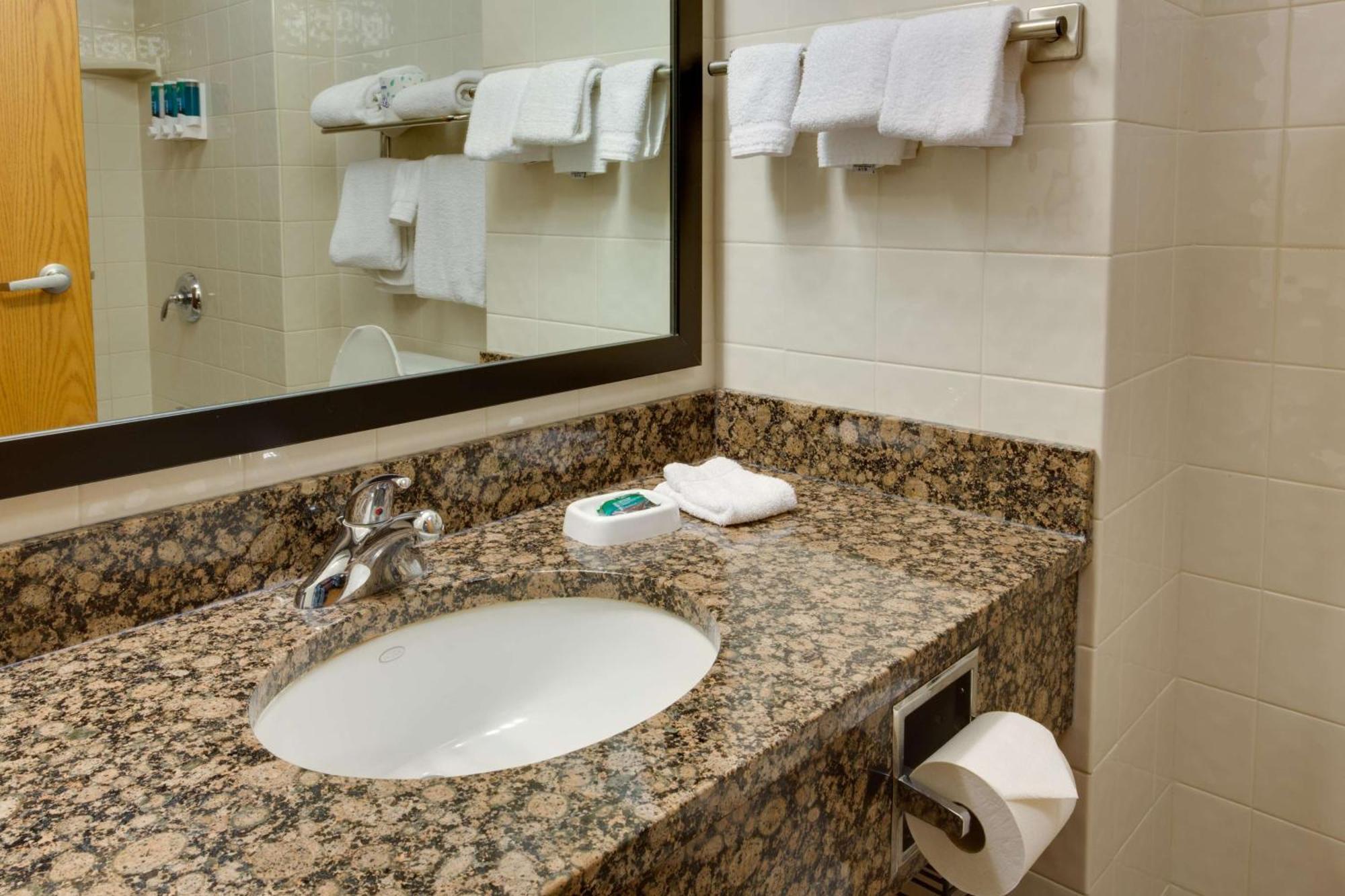 Hotel Drury &