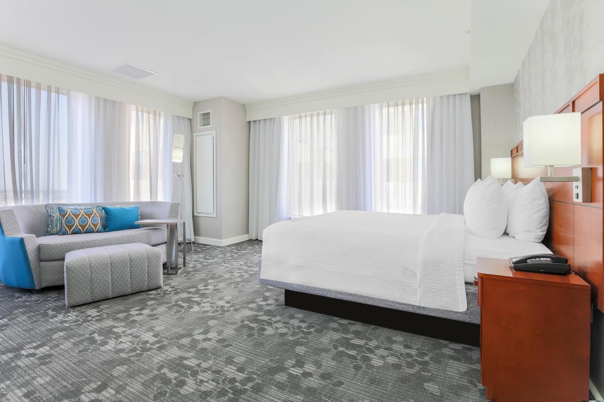 Courtyard By Marriott Downtown Amarillo