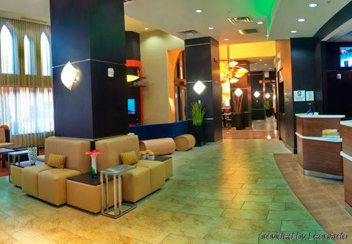 Courtyard By Marriott Downtown 3*