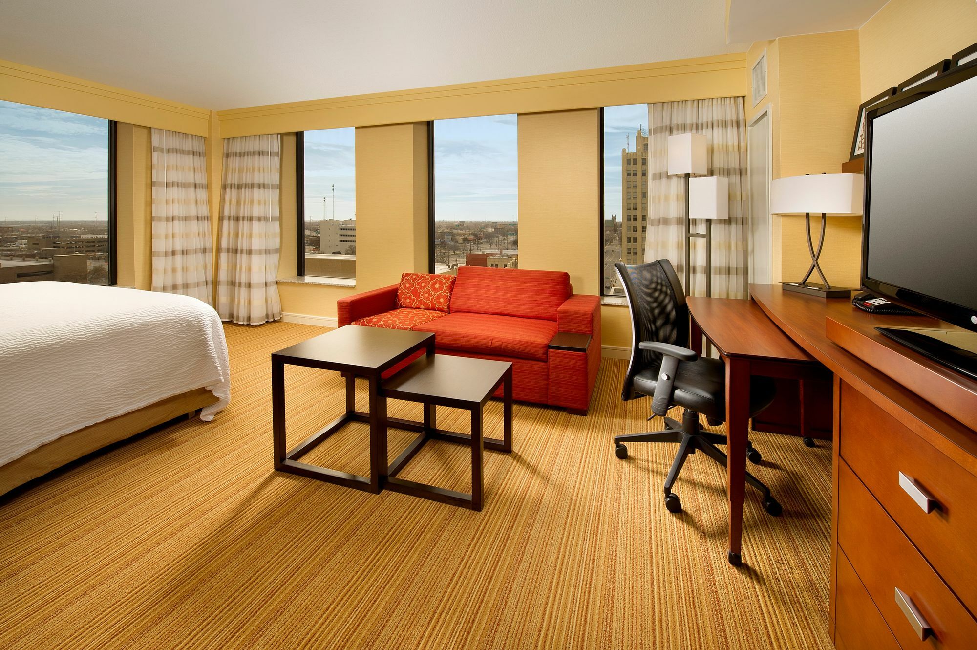 Courtyard By Marriott Downtown 3*