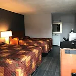 Budget Inn & Suites