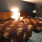 Budget Inn & Suites