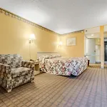 Camelot Inn