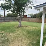 Cozy 3 Bedroom Home In Quiet Neighborhood