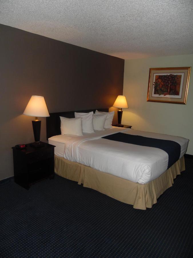 1hotel Hotel