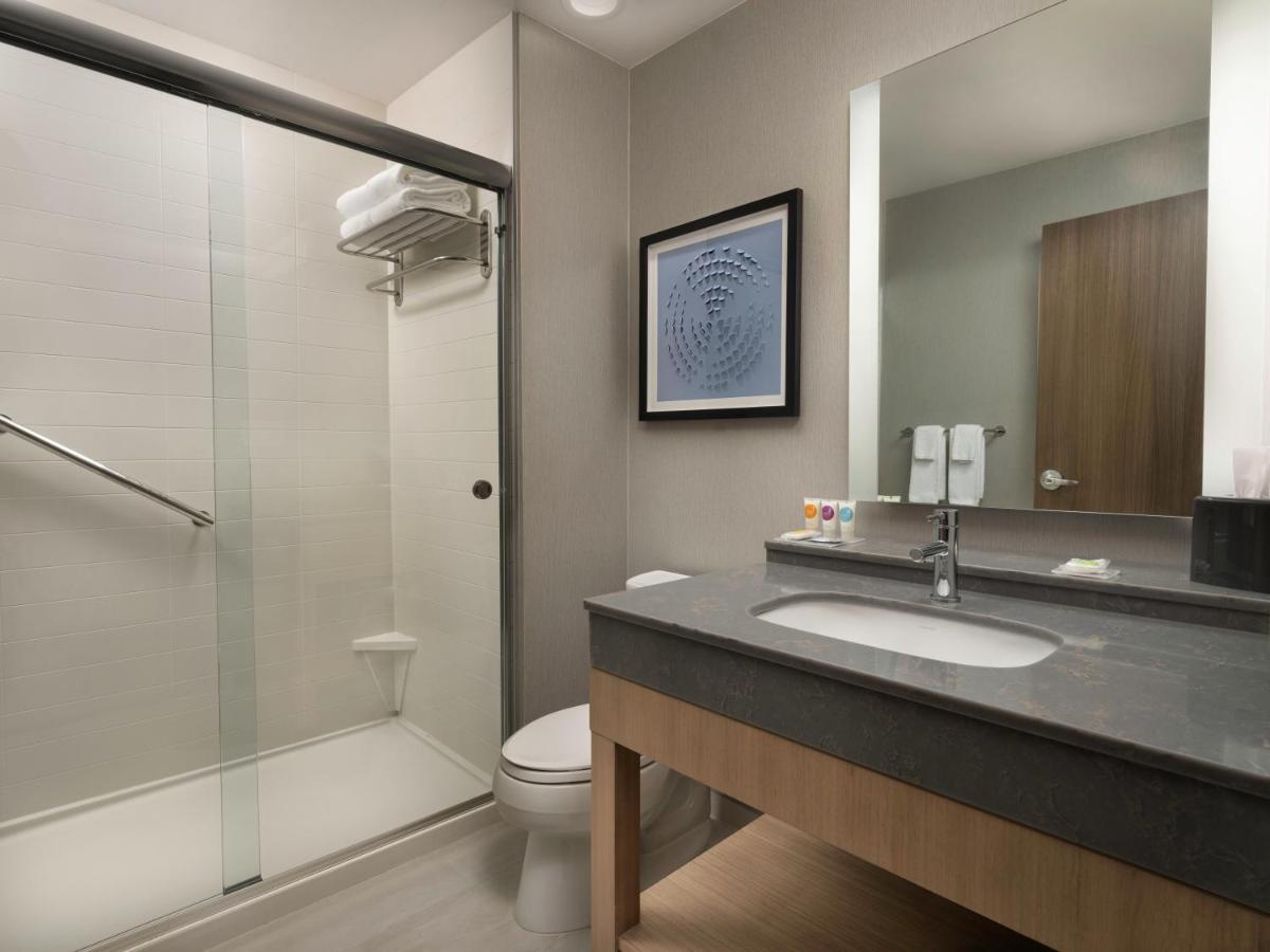 Hyatt Place Amarillo-west 3*