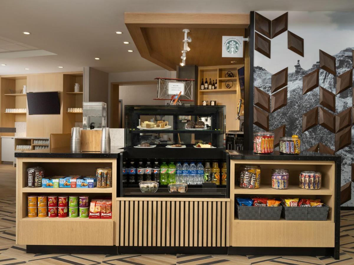 Hyatt Place Amarillo-west 3*
