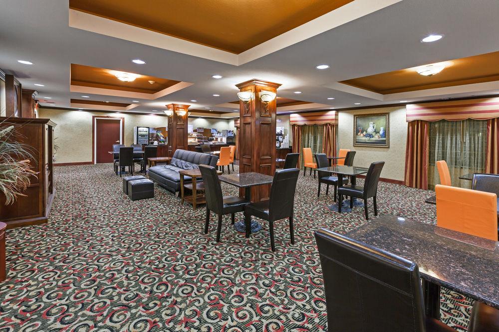 Express & East, An Ihg Hotel