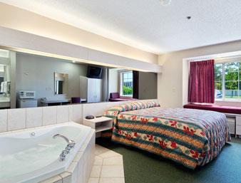 Microtel & By Wyndham 3*