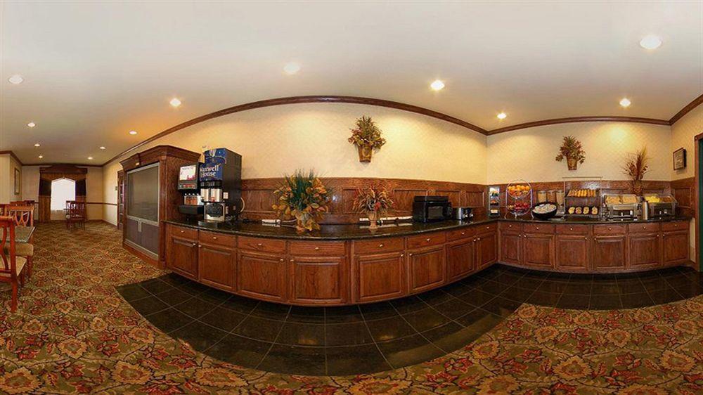 Country & By Radisson, I-40 West, Tx Hotel