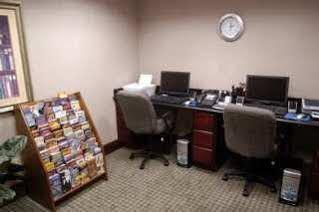 Spark By Hilton West Medical Center Hotel 3*