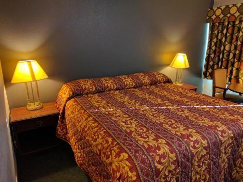 Budget & Hotel