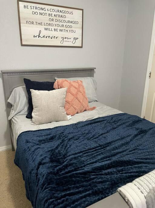 Sleeps 20 6 Bedroom Duplex Near Pd Canyon Dinning Holiday home *