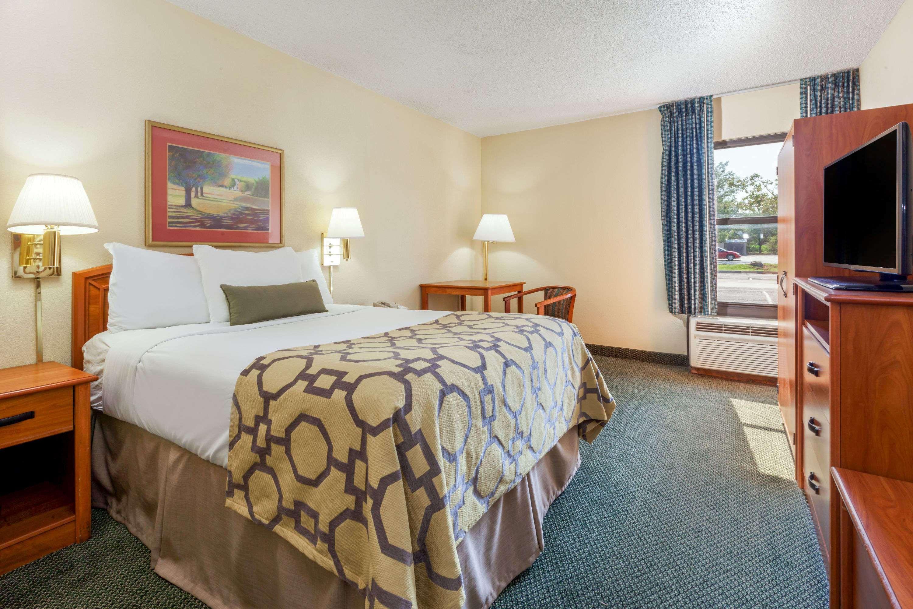 Baymont By Wyndham East Hotel Amarillo