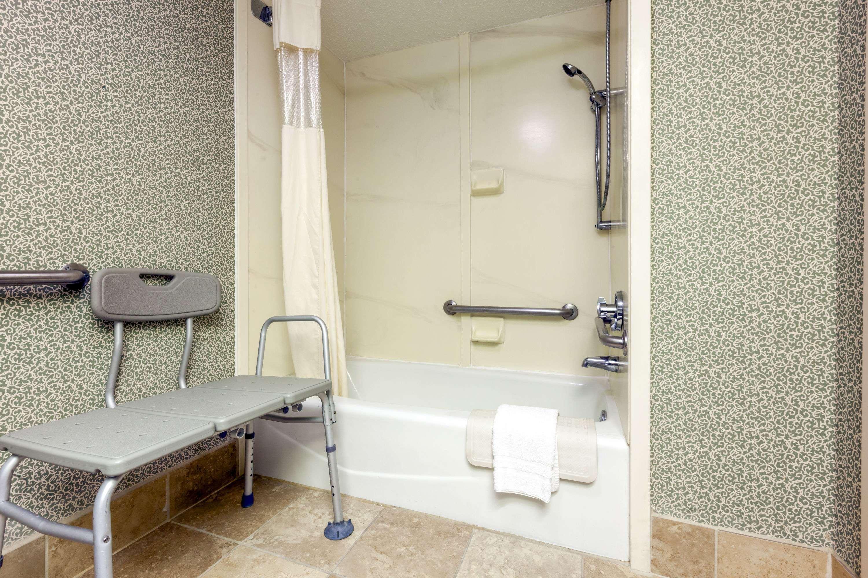 Hotel Baymont By Wyndham East Amarillo