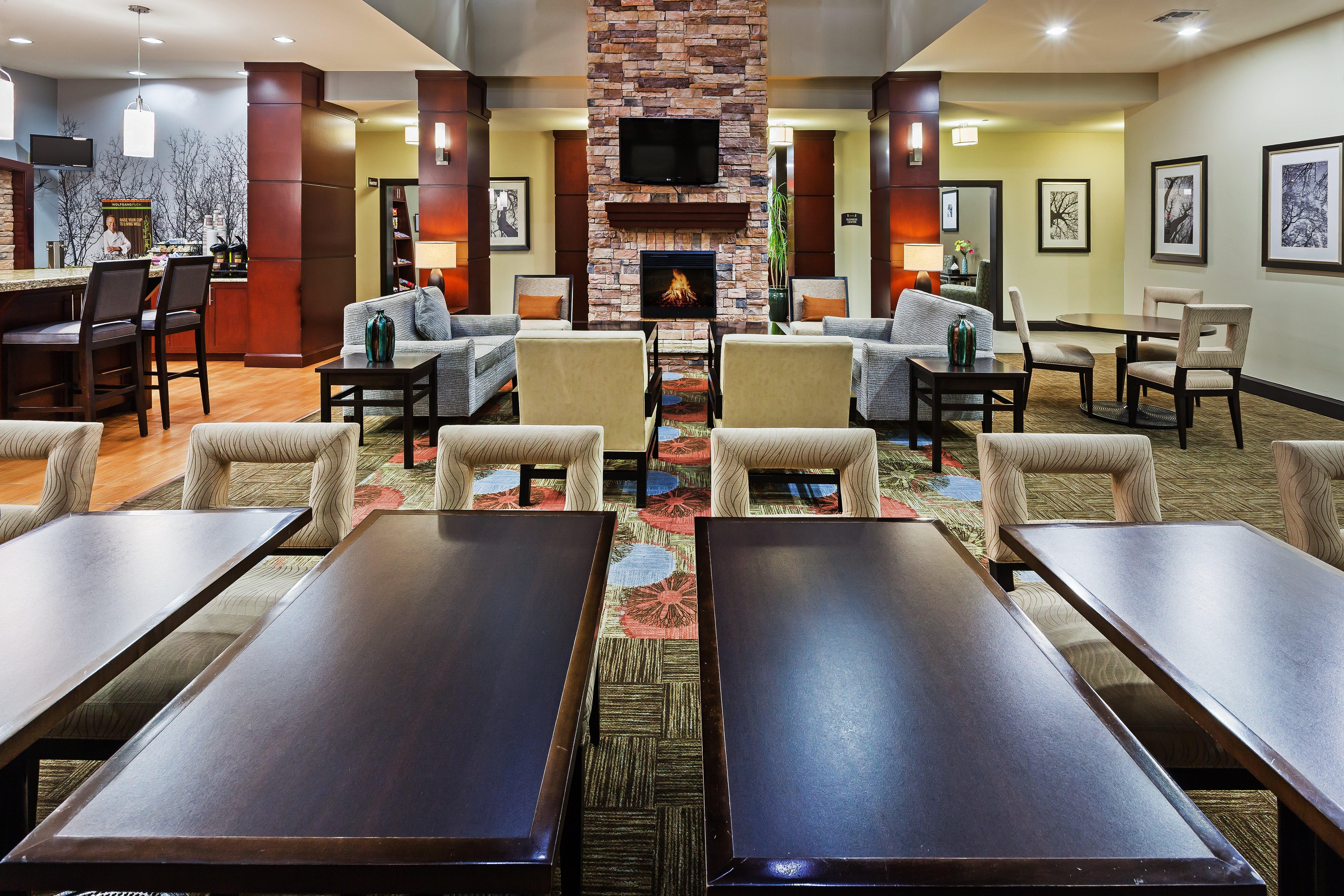 Staybridge Western Crossing By Ihg Hotel 3*