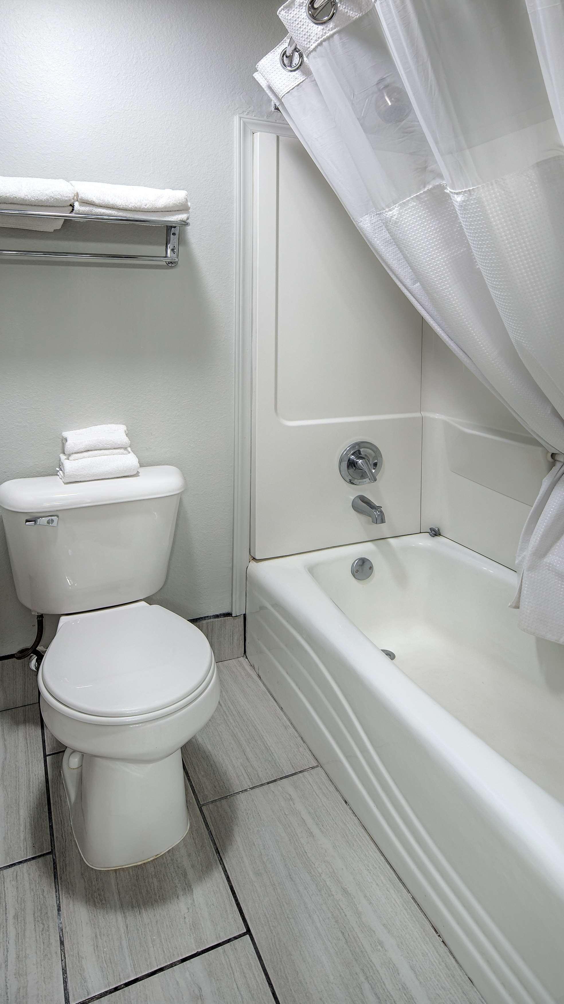 Western Santa Fe Hotel 3*