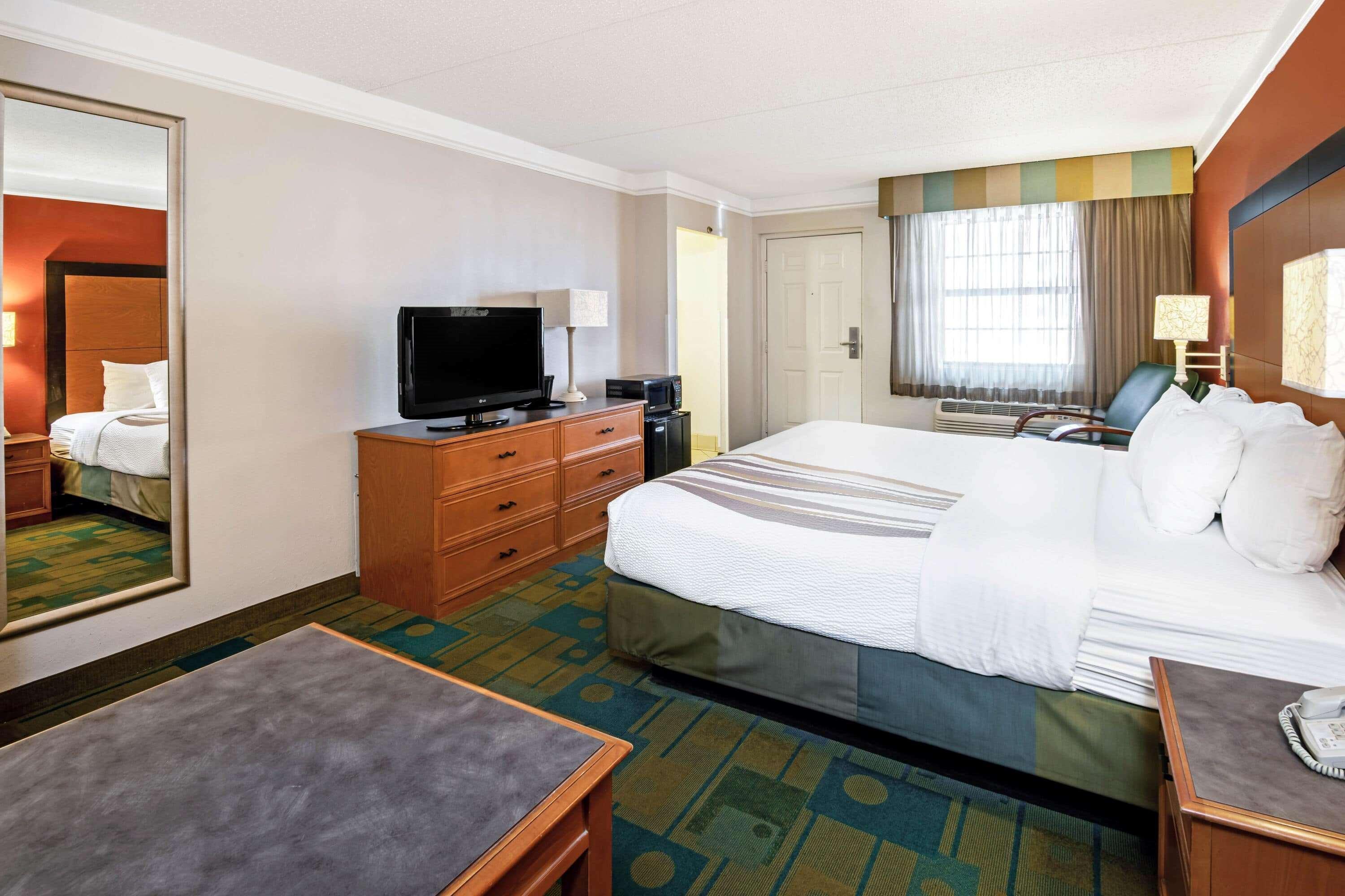 La Quinta By Wyndham Mid-city 3*