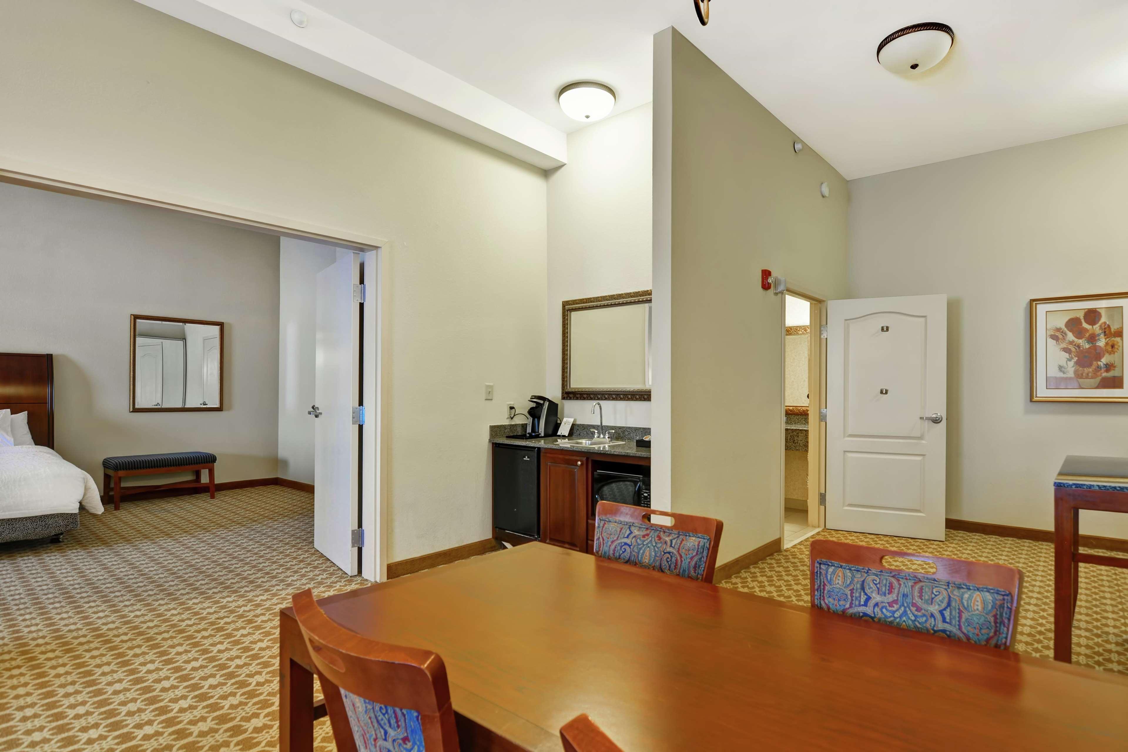 Hotel Hilton Garden 3*