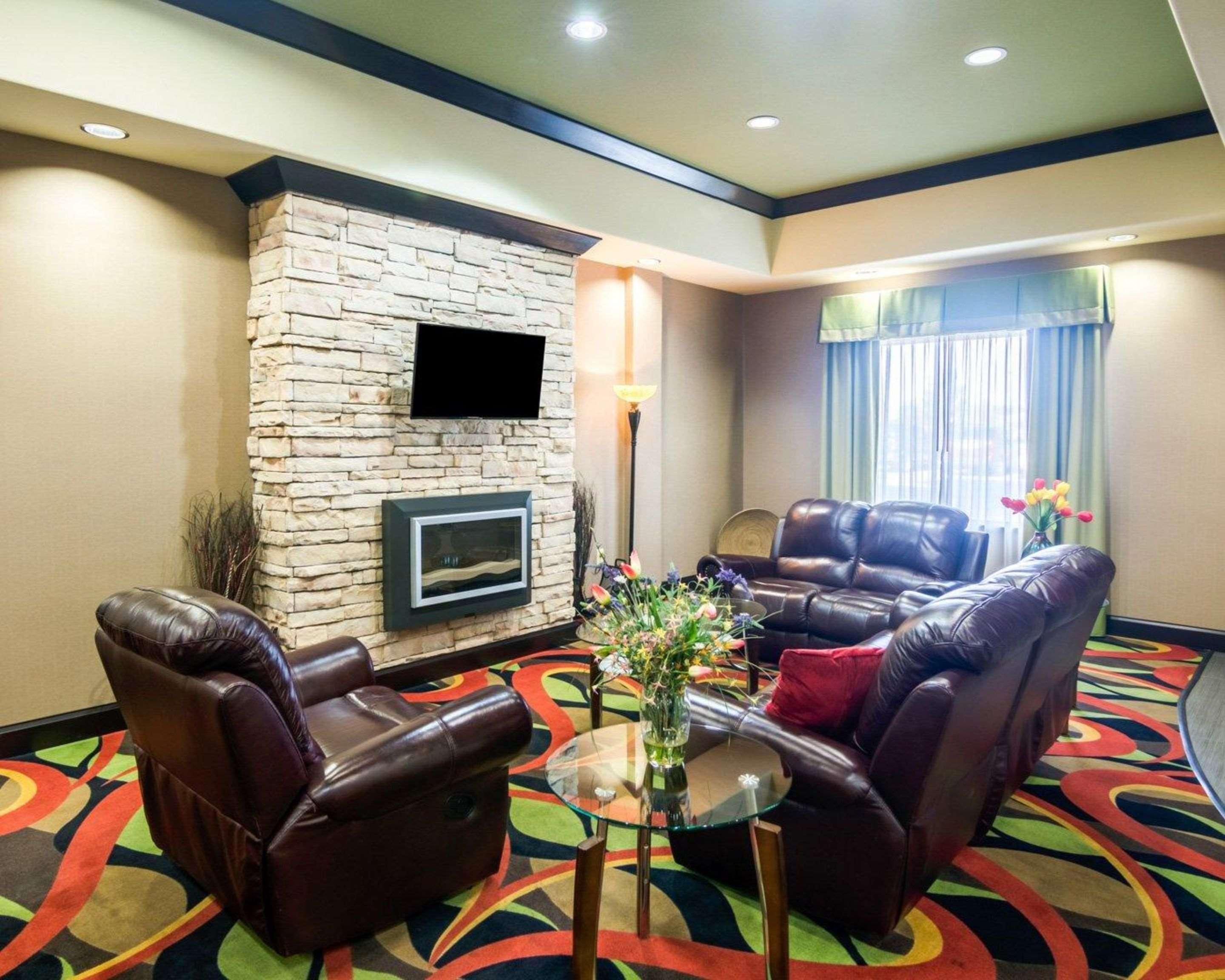 Comfort Hotel 2*