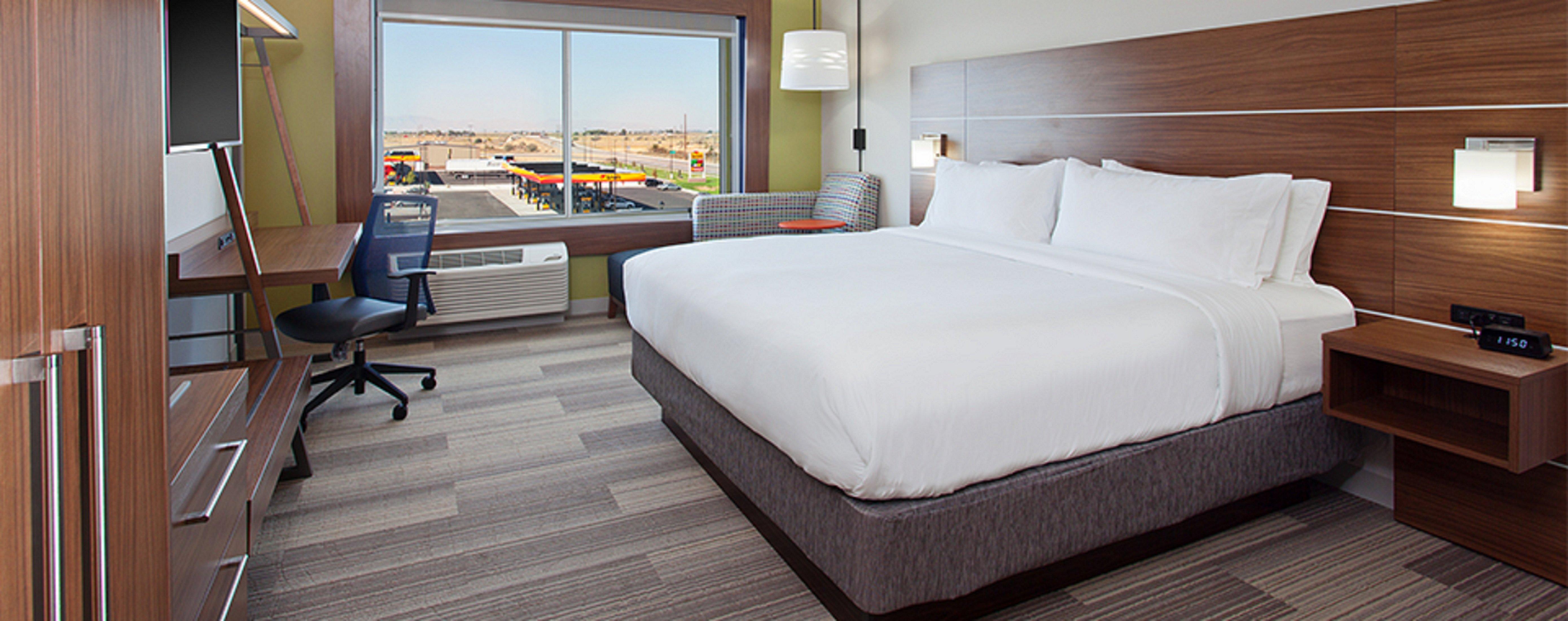 Express & East, An Ihg Hotel Amarillo