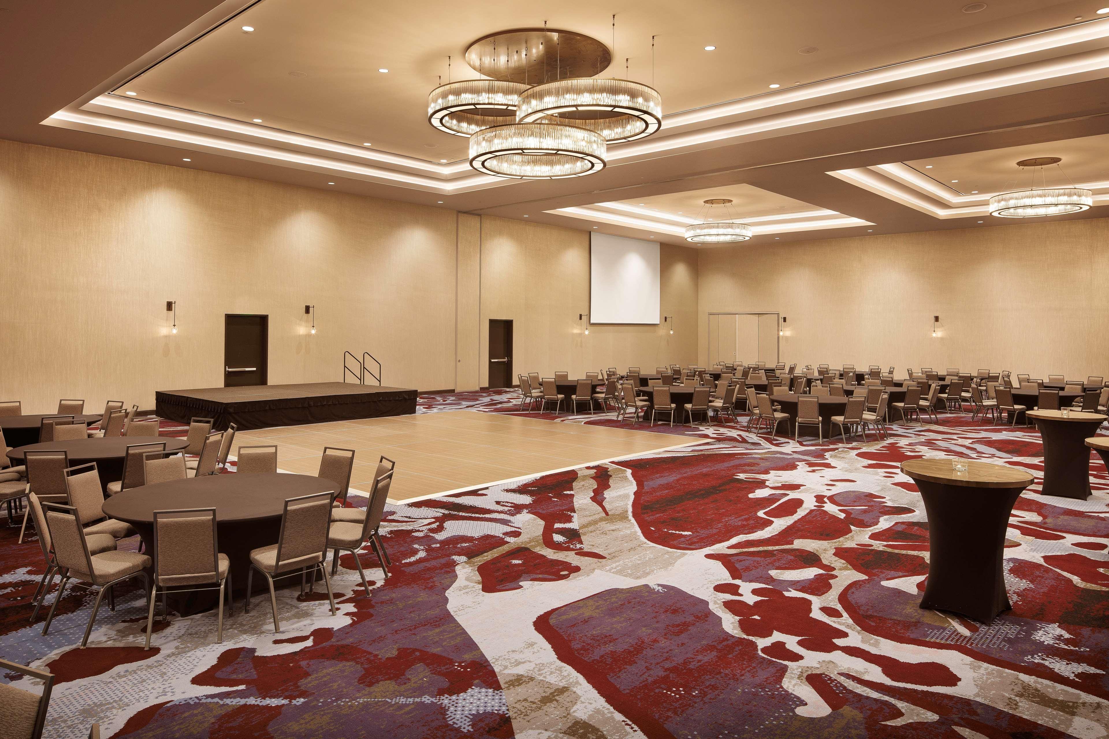 Hotel Embassy Suites Amarillo Downtown 4*