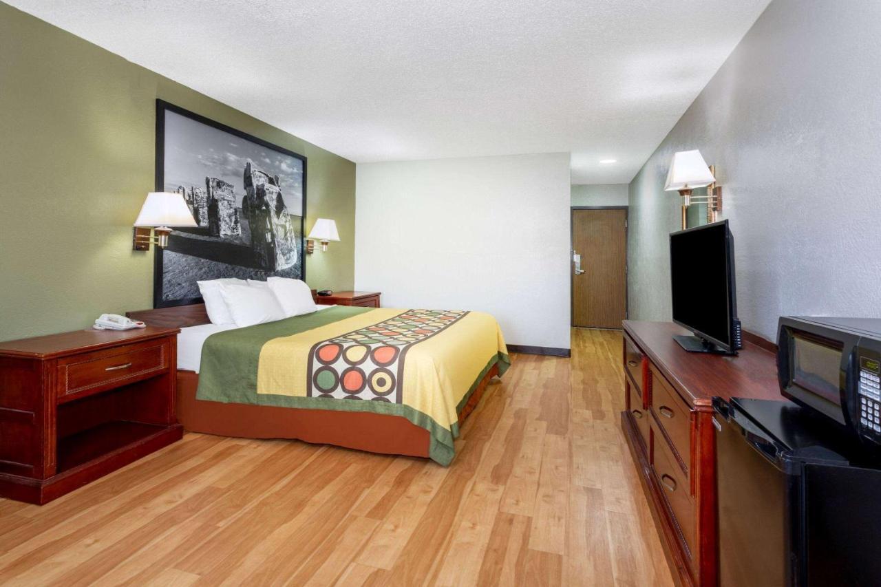 Super 8 By Wyndham Tx Hotel 3*