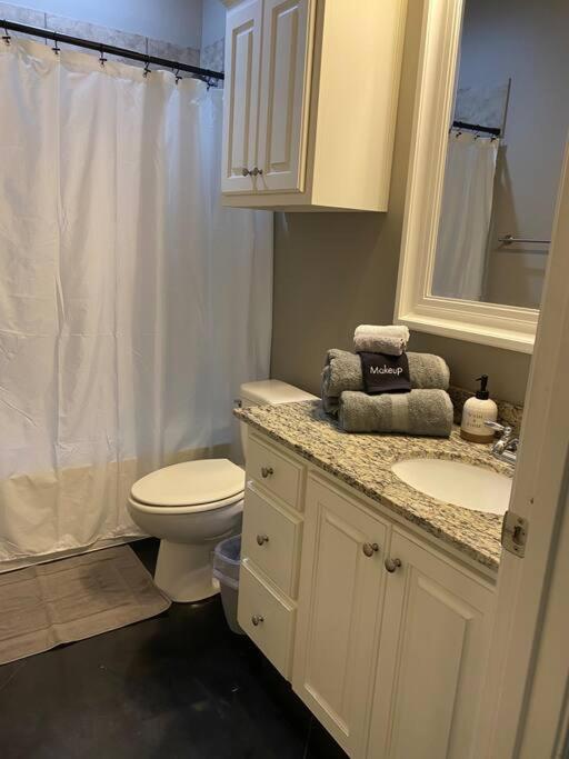 10 Min Airport 15 Min Pd Canyon Holiday home *