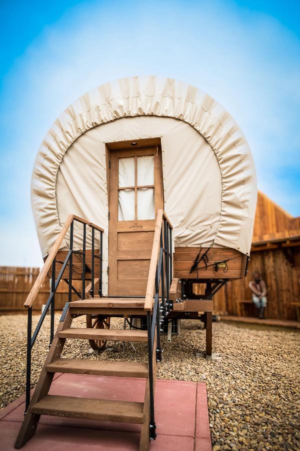 Hotel The Big Texan - And Wagons Amarillo