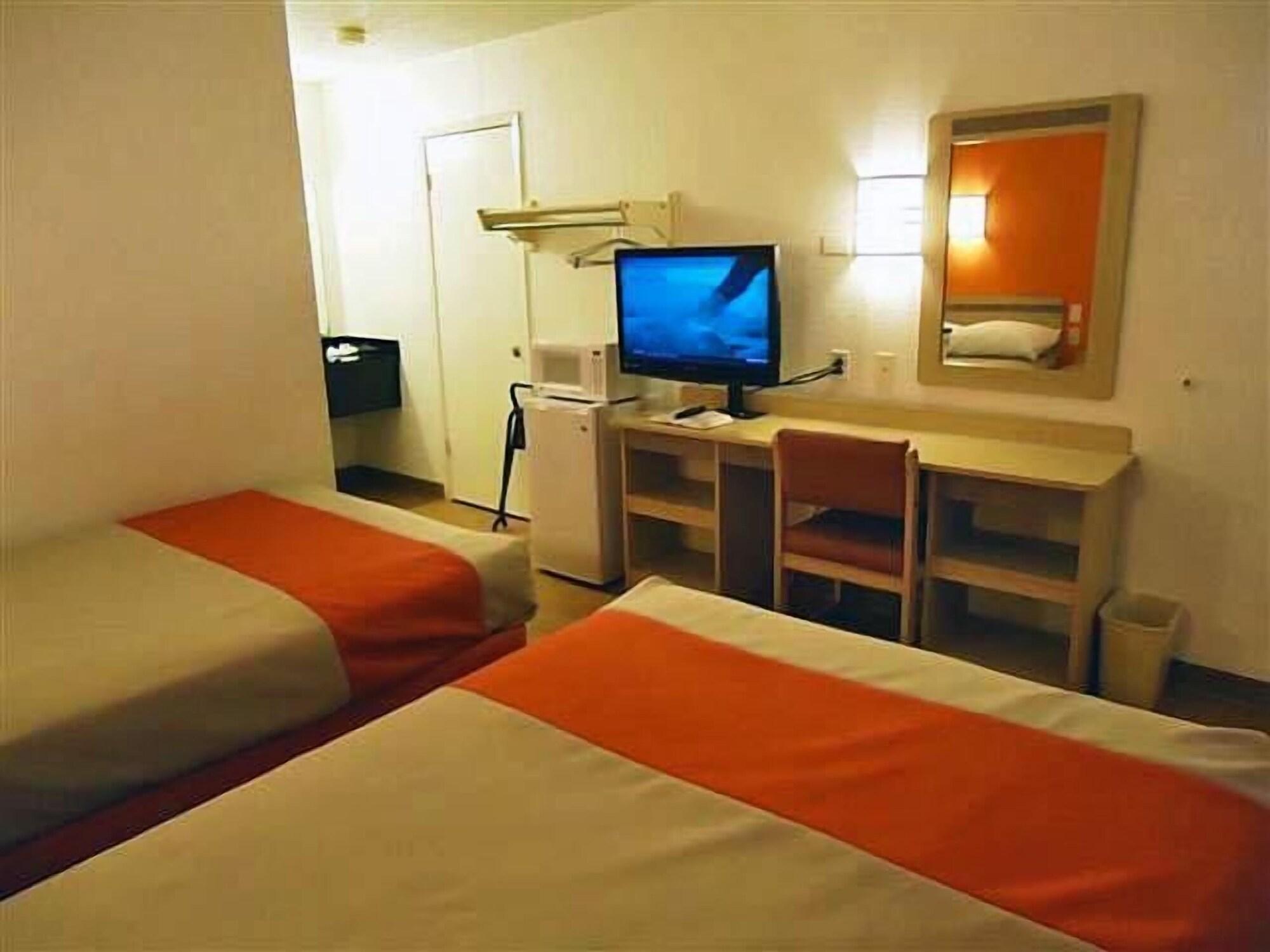 6-amarillo, Tx - West Hotel 2*