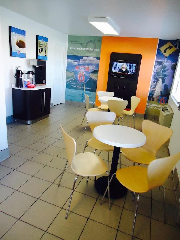 Hotel 6-amarillo, Tx - West