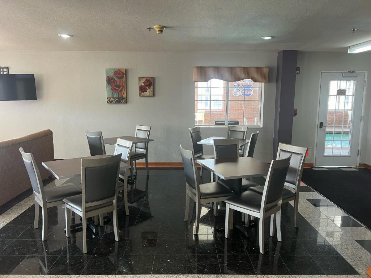 Microtel & By Wyndham 3* Amarillo