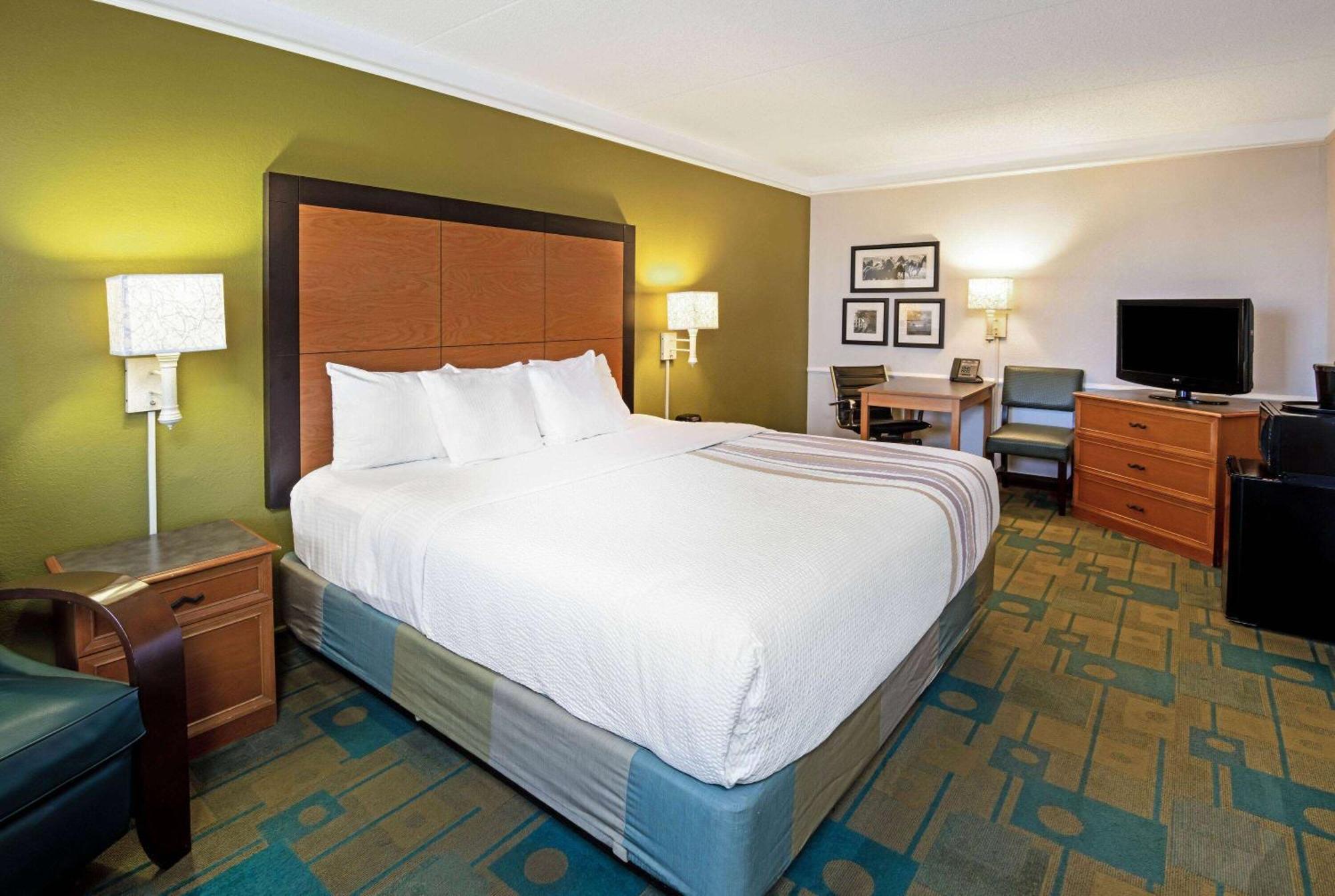 La Quinta By Wyndham Mid-city 3*
