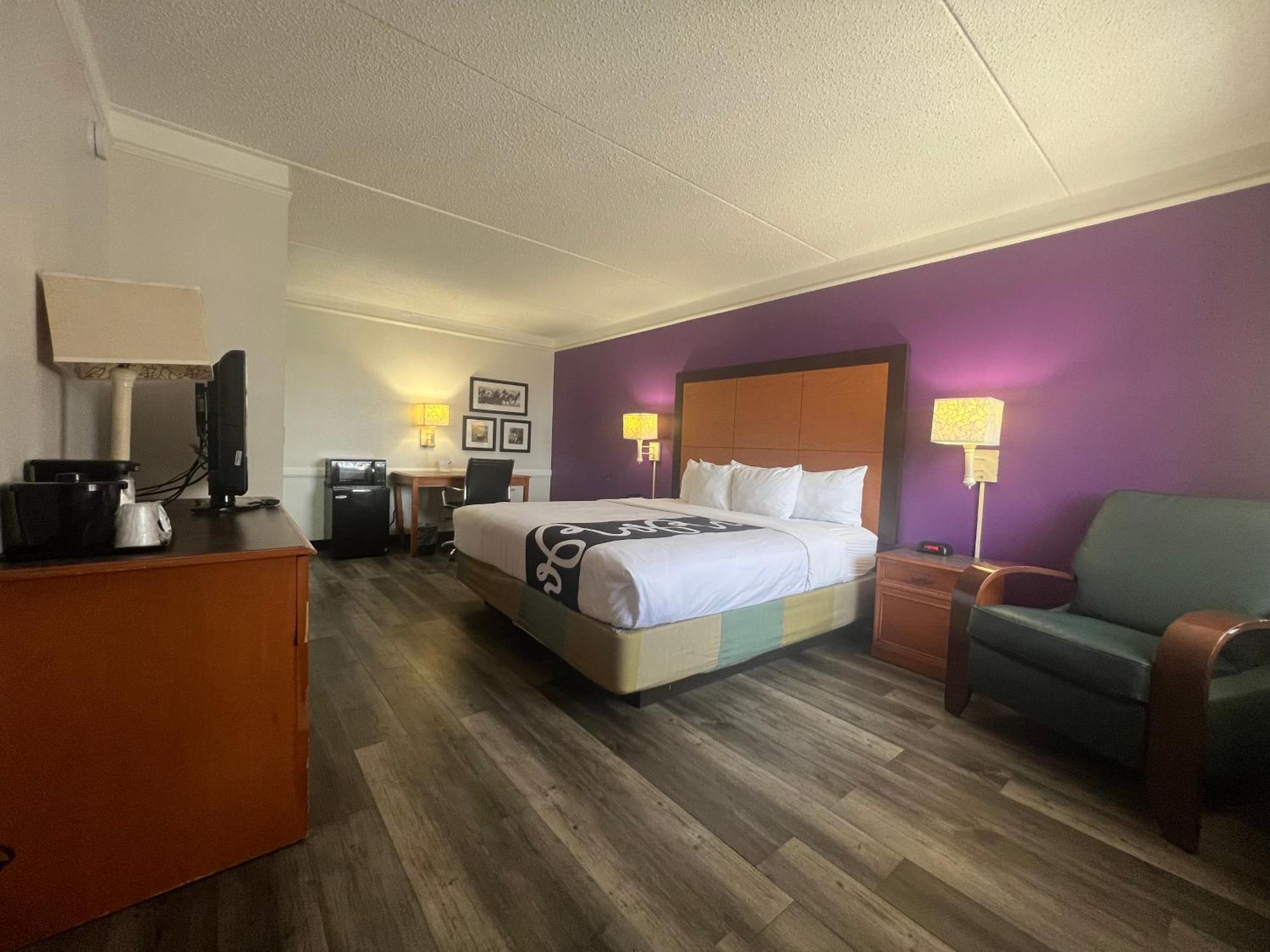 Hotel La Quinta By Wyndham Mid-city 3*