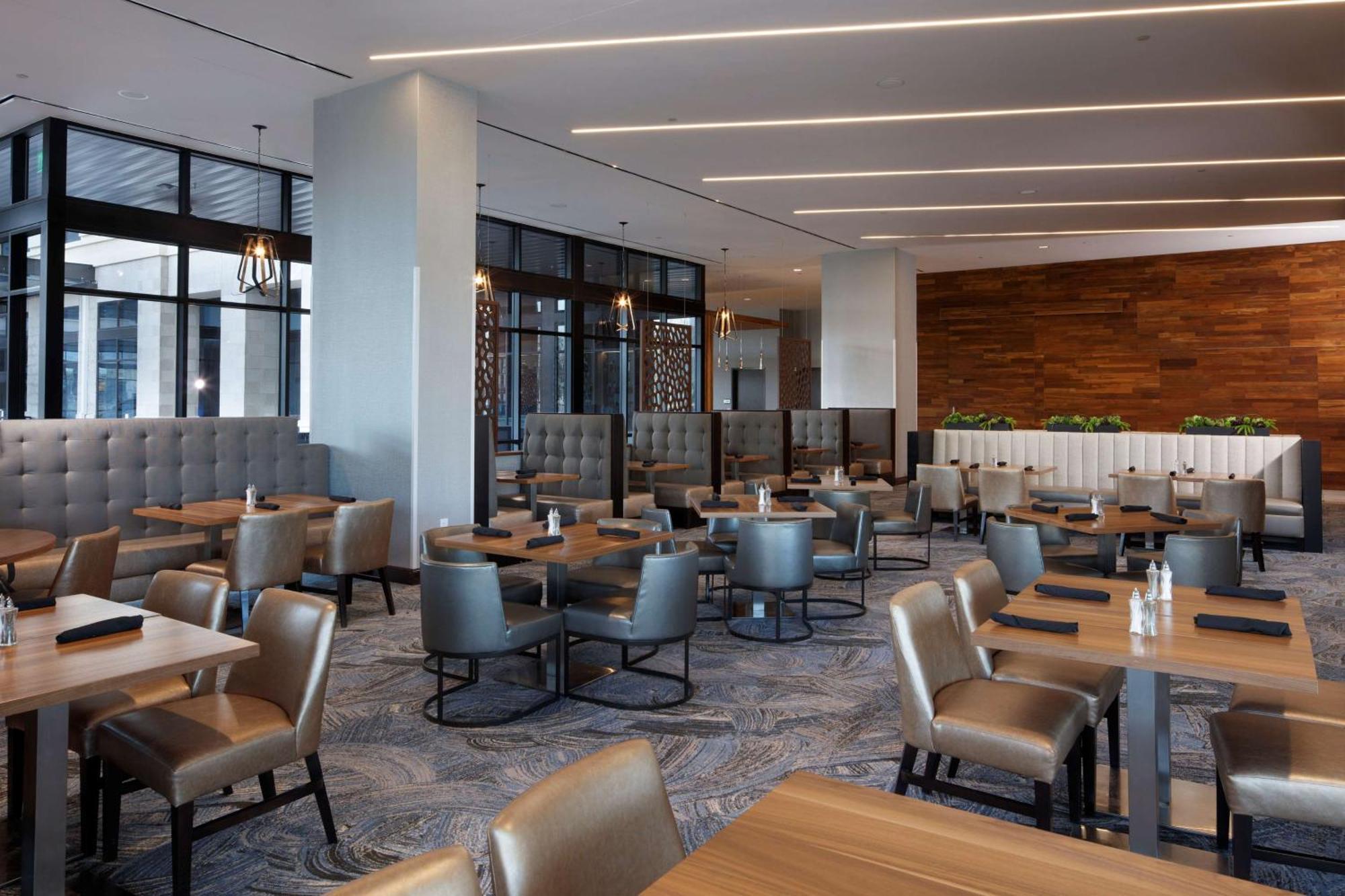Embassy Suites Amarillo Downtown Hotel