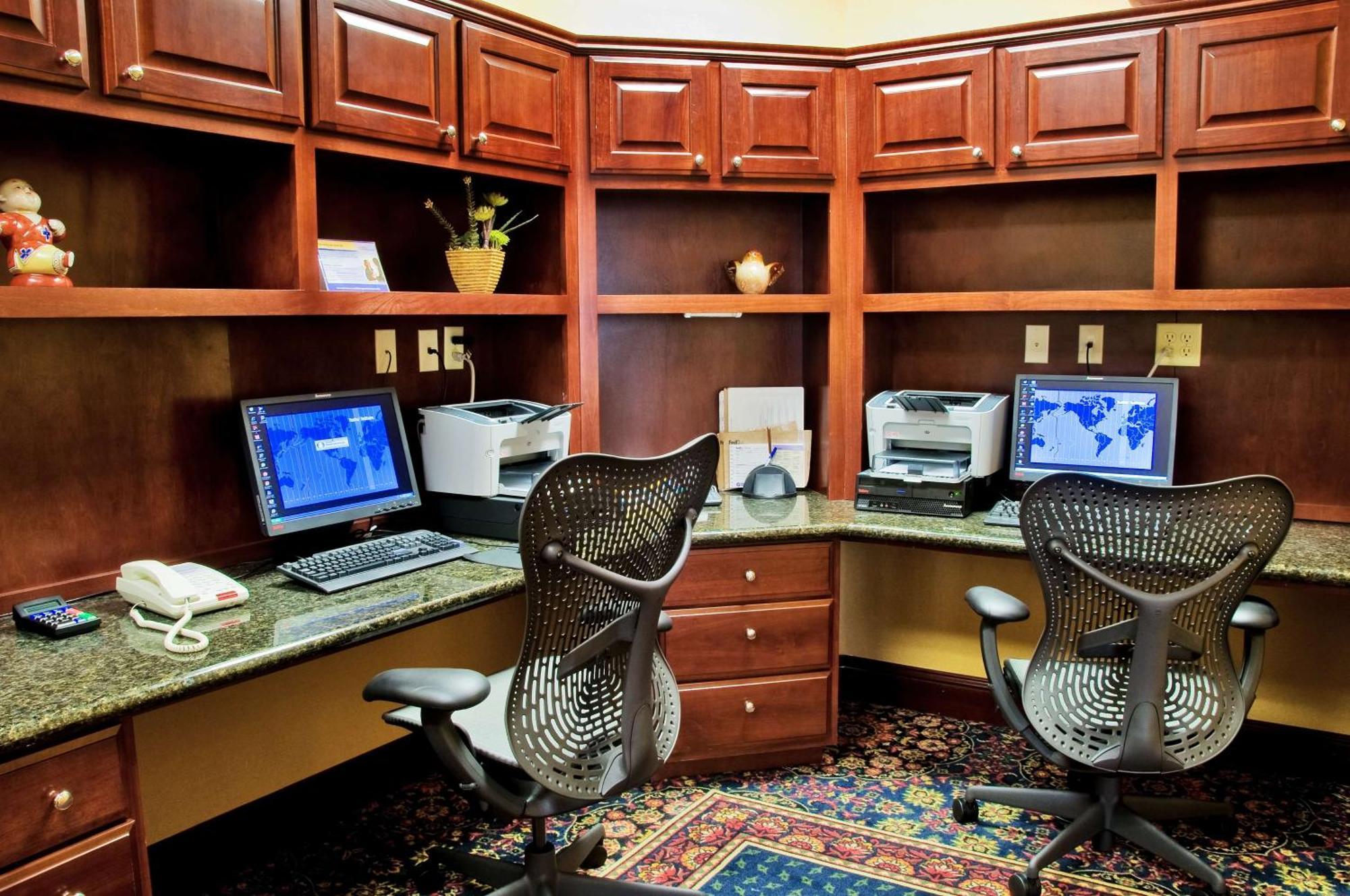 Hilton Garden Hotel