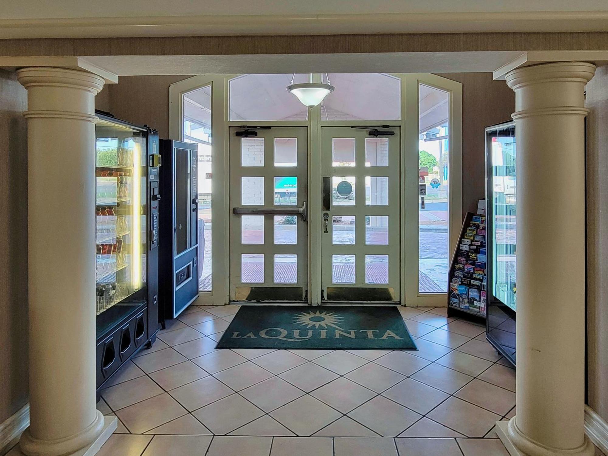 La Quinta By Wyndham West Medical Center