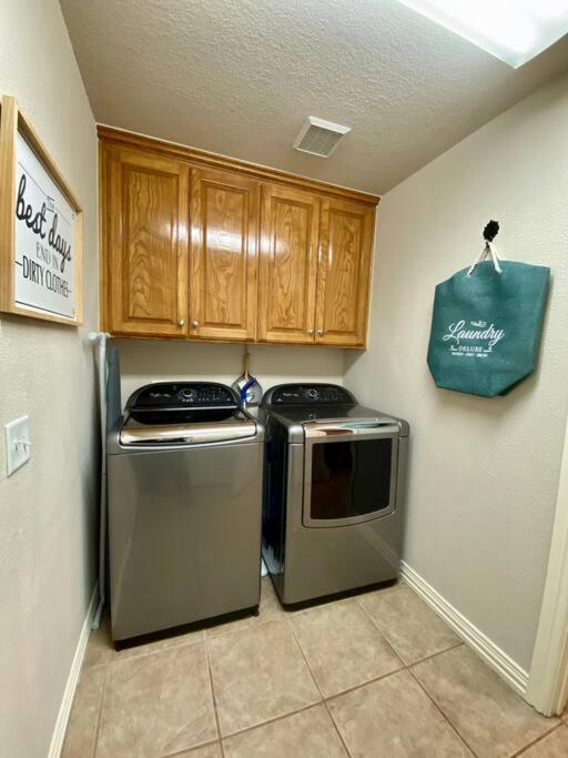 Holiday home Magnificent Home, Game-room, Close To Everything Amarillo