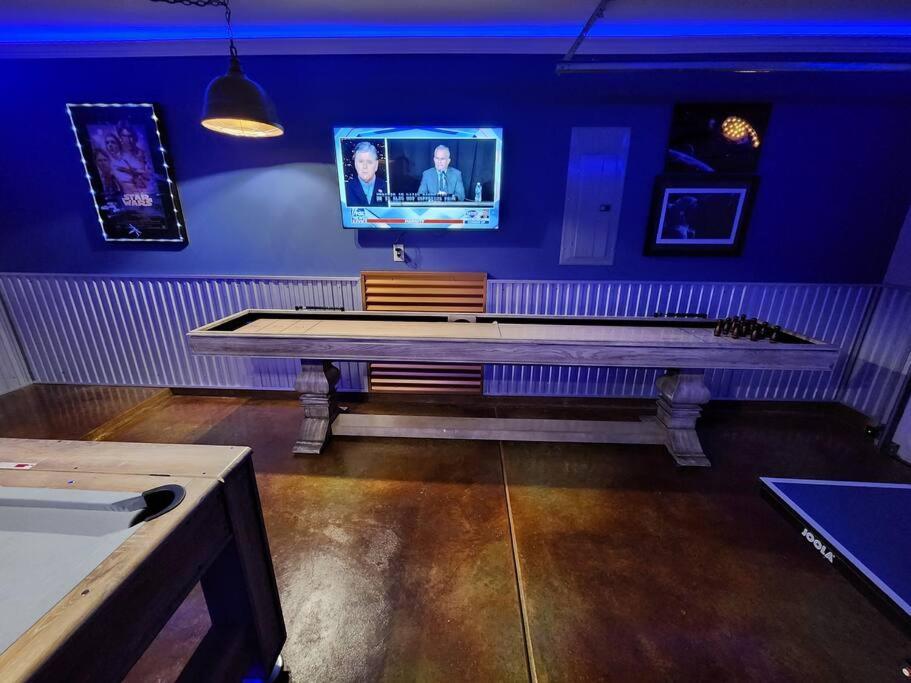 Magnificent Home, Game-room, Close To Everything Holiday home