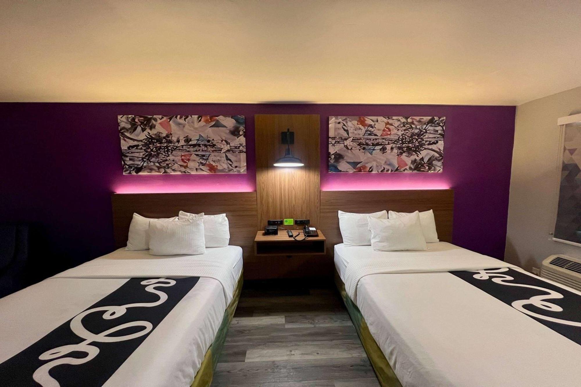 La Quinta By Wyndham Mid-city 3*