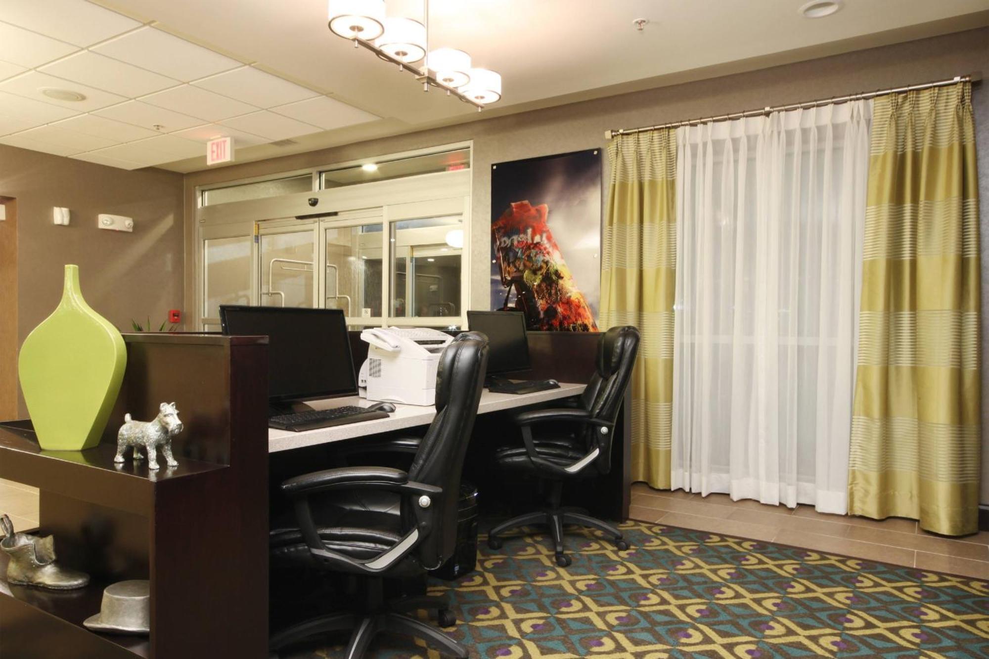 Fairfield & By Marriott Airport 3* Amarillo