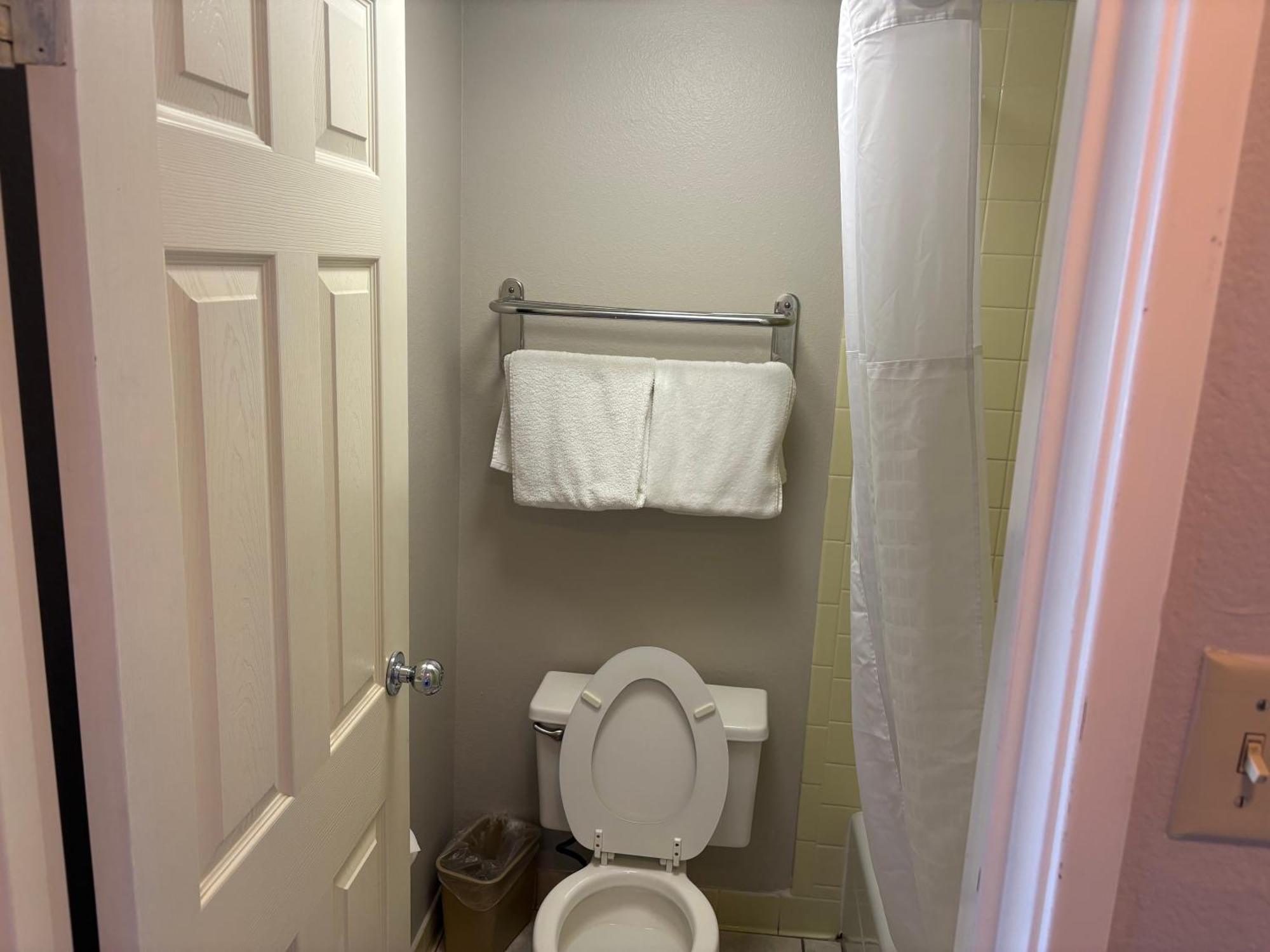 Days By Wyndham East Hotel 3*