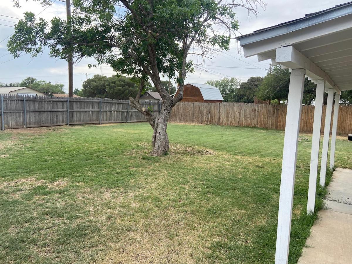 Holiday home Cozy 3 Bedroom In Quiet Neighborhood *