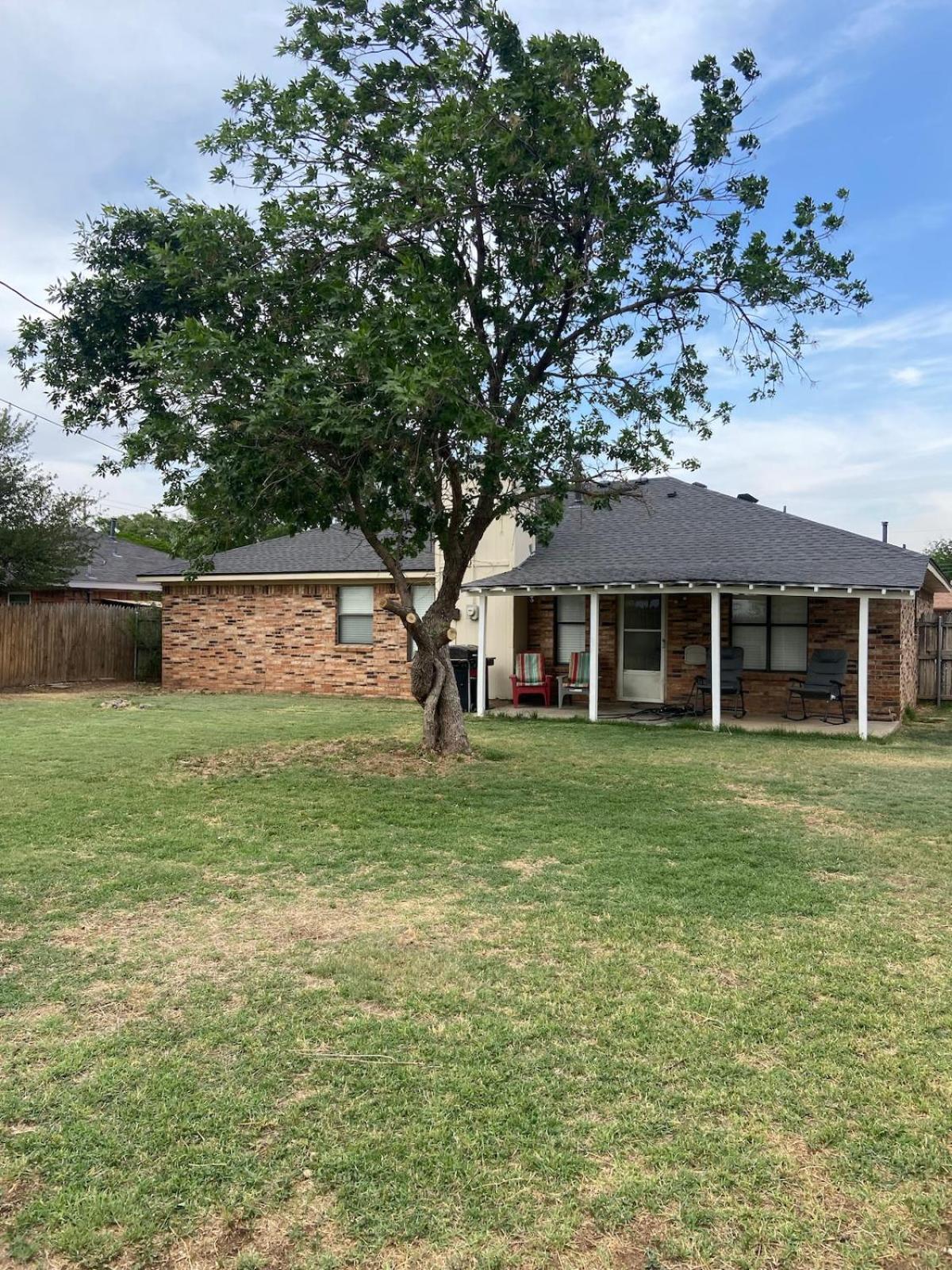 Cozy 3 Bedroom In Quiet Neighborhood Holiday home