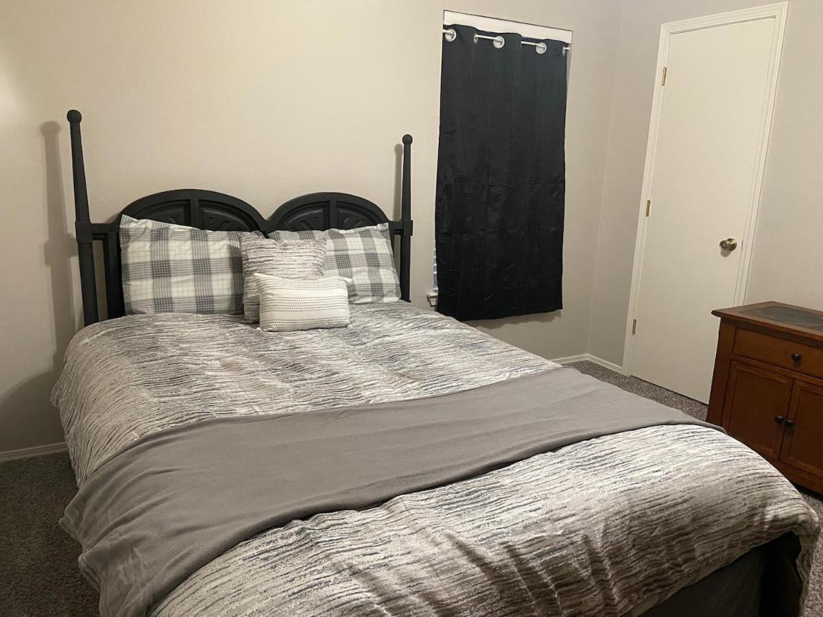 Cozy 3 Bedroom In Quiet Neighborhood Holiday home Amarillo