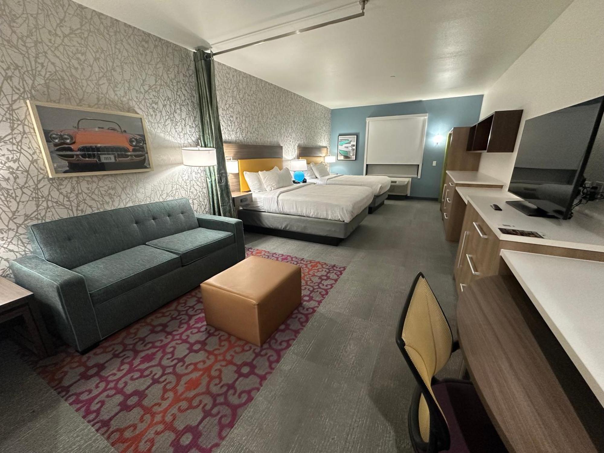 Home2 By Hilton East Hotel 3*