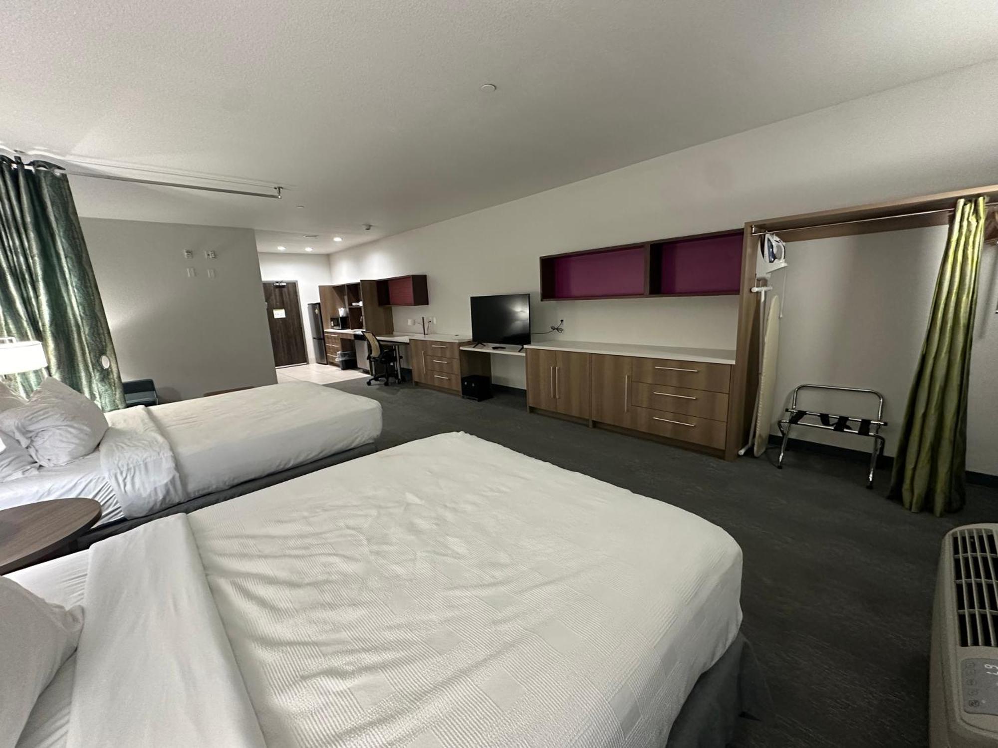 Hotel Home2 By Hilton East 3*