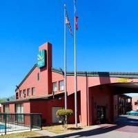 Inn Quality I-40 East 3*