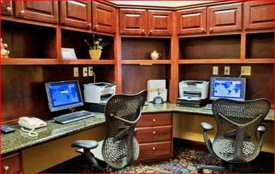 Hilton Garden Hotel 3*